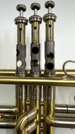 Trompette Sib Bach Stradivarius (brossée Laquée) – Image 3